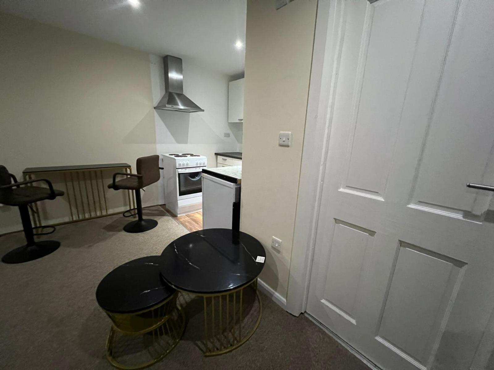 Modern Studio In Rayners Lane Pinner Harrow Near Wembley Greater London Exterior foto